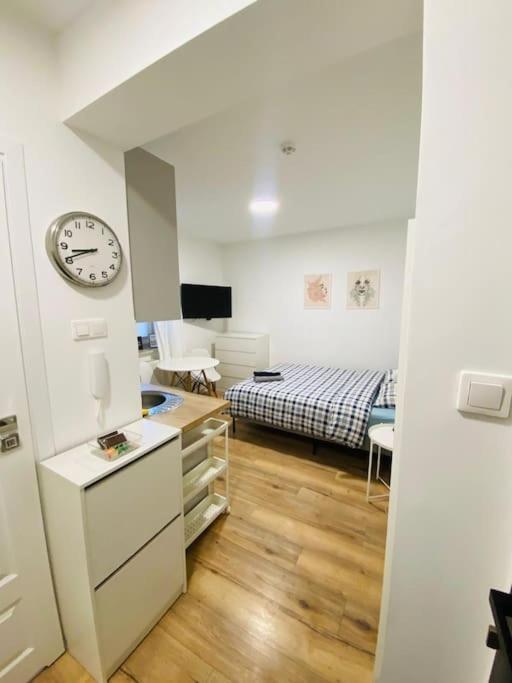 Bezagenta Mozart8 Studio Easy Access To City Wifi Appartement Warschau Buitenkant foto